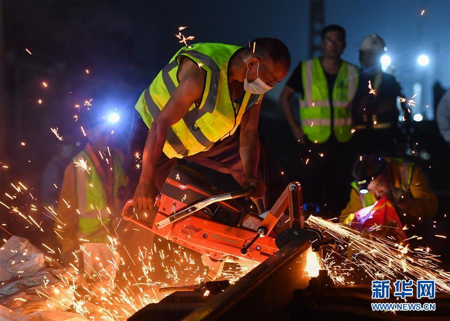 广东省铁路管理平台，推动粤港澳大湾区交通一体化的重要力量